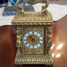 שעון נשיאה צרפתי עתיק עשוי ברונזה