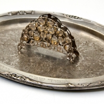 לוט של שני פריטי מתכת