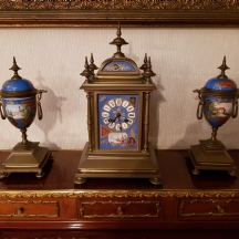 סט (Garniture) צרפתי בסגנון 'התנועה האסטתית'