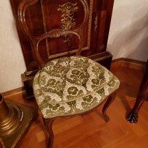 סט של ארבעה כיסאות 'בלון' (balloon chair) עתיקים מהמאה ה-19