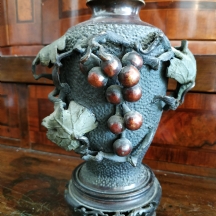 אגרטל ברונזה איכותי ועתיק, מתקופת 'מייג'י' (Meiji Period)