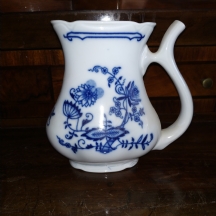 כוס פורצלן צ'כית לספא (spa mineral water sipping cup) לשתיית מים מינראלים