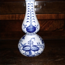 אגרטל פורצלן גרמני איכותי מתוצרת: 'מייסן' (Meissen)