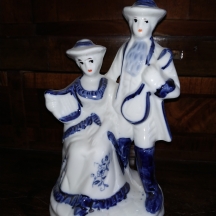 פסל חרסינה ישן