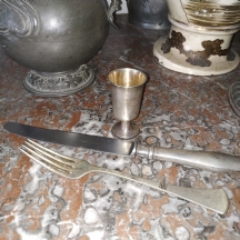 לוט של שלושה פרטי כסף שונים