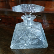 דקנטר קריסטל ישן ואיכותי