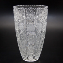 אגרטל ישן עשוי קריסטל