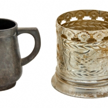 לוט של שני כלי מתכת ישנים (X2)