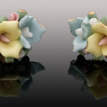 עגילים איטלקים עשויים זהב ופורצלן