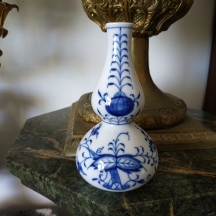 אגרטל פורצלן גרמני איכותי מתוצרת: 'מייסן' (Meissen)