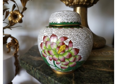כלי קלואזונה (Cloisonné) סיני ישן מעוצב בצורת כלי לג'ינג'ר (Chinese ginger jar)