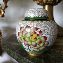 כלי קלואזונה (Cloisonné) סיני ישן מעוצב בצורת כלי לג'ינג'ר (Chinese ginger jar)