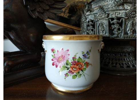עציץ פורצלן גרמני עתיק (Cache Pot), מתוצרת: 'C. G. Schierholz & son'