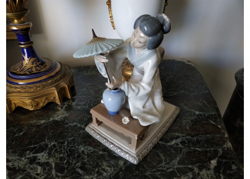 פסל פורצלן ספרדי איכותי מתוצרת: 'ידרו' (Lladro), חתום