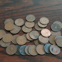 לוט של 39 מטבעות ישנים של 10 פרוטה.