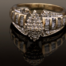 טבעת זהב משובצת יהלומים   (2100)