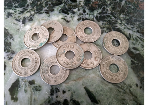לוט של 10 מטבעות ישנים של 5 מיל משנת 1955.