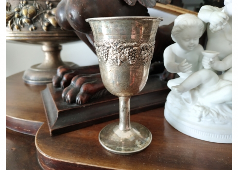 גביע קידוש ישראלי ישן ויפה עשוי כסף: 'סטרלינג' (925)