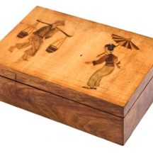 קופסה יפנית עשויה עץ