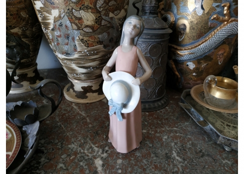 פסל פורצלן ספרדי איכותי מתוצרת: 'ידרו' (Lladro), חתום