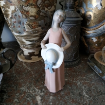 פסל פורצלן ספרדי איכותי מתוצרת: 'ידרו' (Lladro), חתום