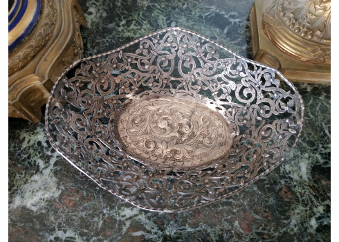 כלי כסף עתיק, עשוי בעבודת יד, חתום: '925' (סטרלינג)
