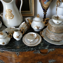 סט פורצלן גרמני ישן ואיכותי מתוצרת: 'רוזנטל' (Rosenthal), מעוטר בזהב וחתום