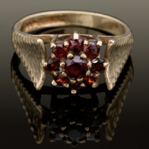 טבעת דיאנה זהב משובצת אבני חן   (2004)