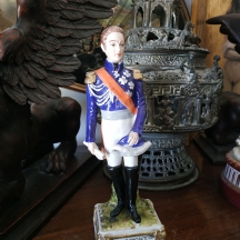 פסלון פורצלן לאספנים בדמות של 'Auguste Frédéric Louis Viesse de Marmont'