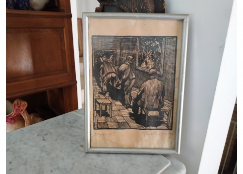'שלושה גברים בוחנים ציורים בגלריה' - הדפס ישן על פי חיתוך עץ או לינולאום