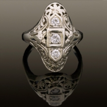 טבעת עתיקה זהב משובצת יהלומים   (2167)