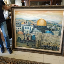 אמנון הופטמן - 'ירושלים של זהב' ציור גדול מימדים, המתאר מתפללים יהודיים בכותל