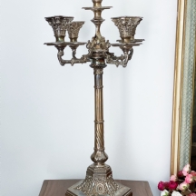 קנדלברה אנגלית גדולה