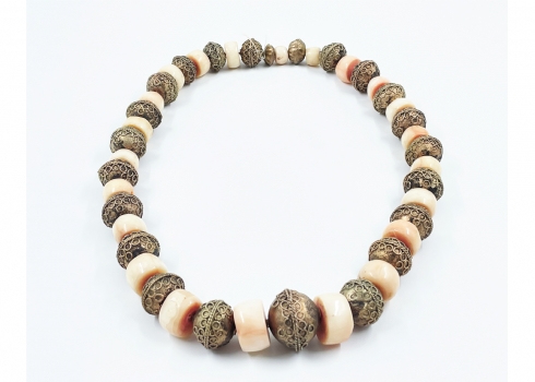 מחרוזת קורלים