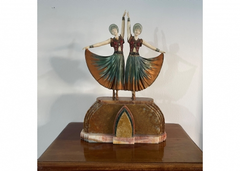 Demetre Haralamb Chiparus (רומני, 1886 – 1947)  - 'זוג רקדניות'