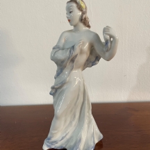 פסלון פורצלן גרמני מתוצרת: 'רוזנטל' (Rosenthal)
