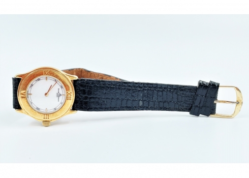 שעון יד לאישה, מתוצרת: 'Baume Mercier' עשוי זהב צהוב 18 קארט, חתום, רצועת עור