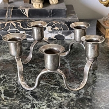 פמוט לסידור פרחים