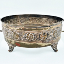 כלי עתיק עשוי מתכת מצופה כסף, חתום, 1890-1910 בקירוב