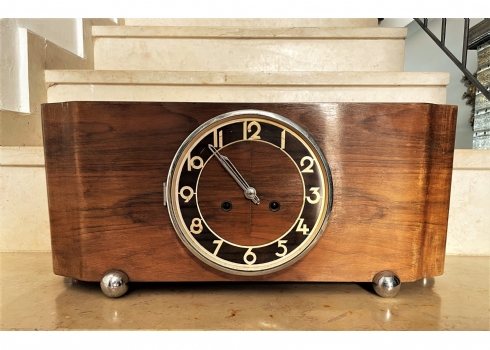 שעון מדף אר דקו ישן, גדול, מרשים ואיכותי, עשוי עץ ומתכת