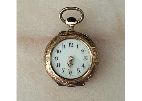 שעון כיס עתיק לאישה, עשוי זהב צהוב 14 קארט
