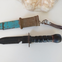 לוט של סכין הישרדות ונדן של קלצ'