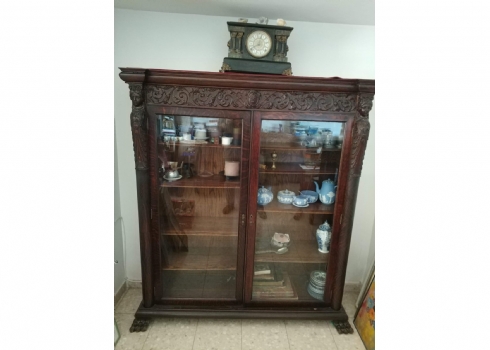 ארון ספריה צרפתי עתיק מסוף המאה ה-19 (תקופת נפוליאון השלישי)
