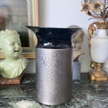 כד פורצלן מתוצרת: 'רוזנטל' ( Rosenthal (Studio-Line)), בעיצובו של: ' H. Dresler'