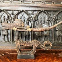 עיטור ראש מסוג 'Chiwara' או 'Chi Wara', בדמות אנטילופה (Bamana Antelope Headdres