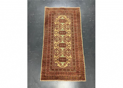 3# שטיח פרסי ישן עבודת יד, מידות: 70X135 ס"מ.