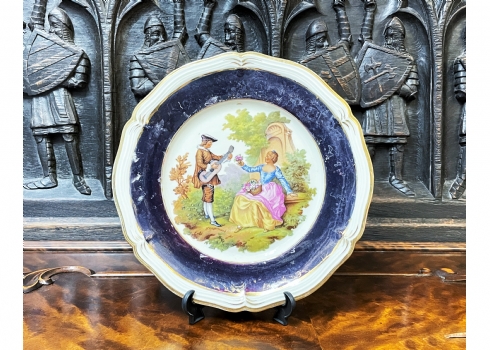 צלחת פורצלן גרמנית ישנה מתוצרת 'רוזנטל' (Rosenthal), מעוטרת בהדפס