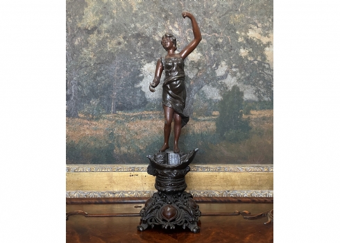 'אלגוריה למסחר' - פסל שפלטר (Spelter) צרפתי עתיק, סוף המאה ה-19, מצב בהתאם לגיל