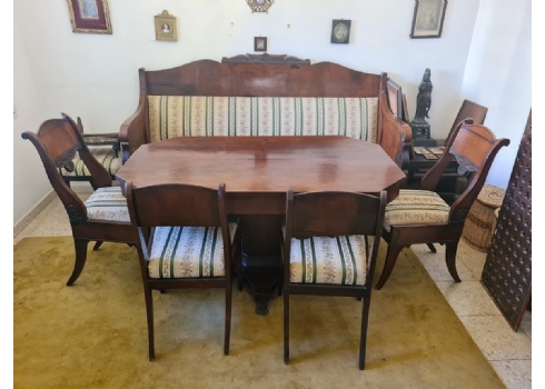 מערכת ריהוט גרמנית עתיקה מתקופת סגנון בידרמייר (Biedermeier) לחדר אוכל