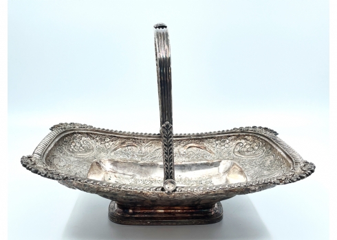 כלי אנגלי עתיק (ויקטוריאני) מהמאה ה-19, עשוי נחושת מצופה כסף, לא חתום